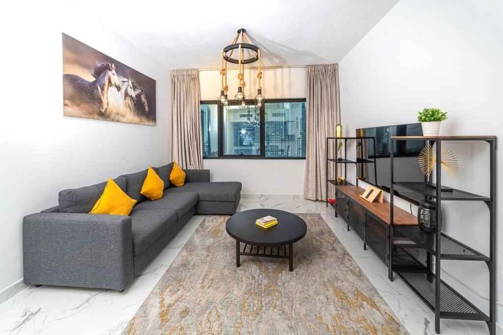 Luxury 2 Bedroom Apartment In Dubai Marina & Jbr Beach Екстер'єр фото